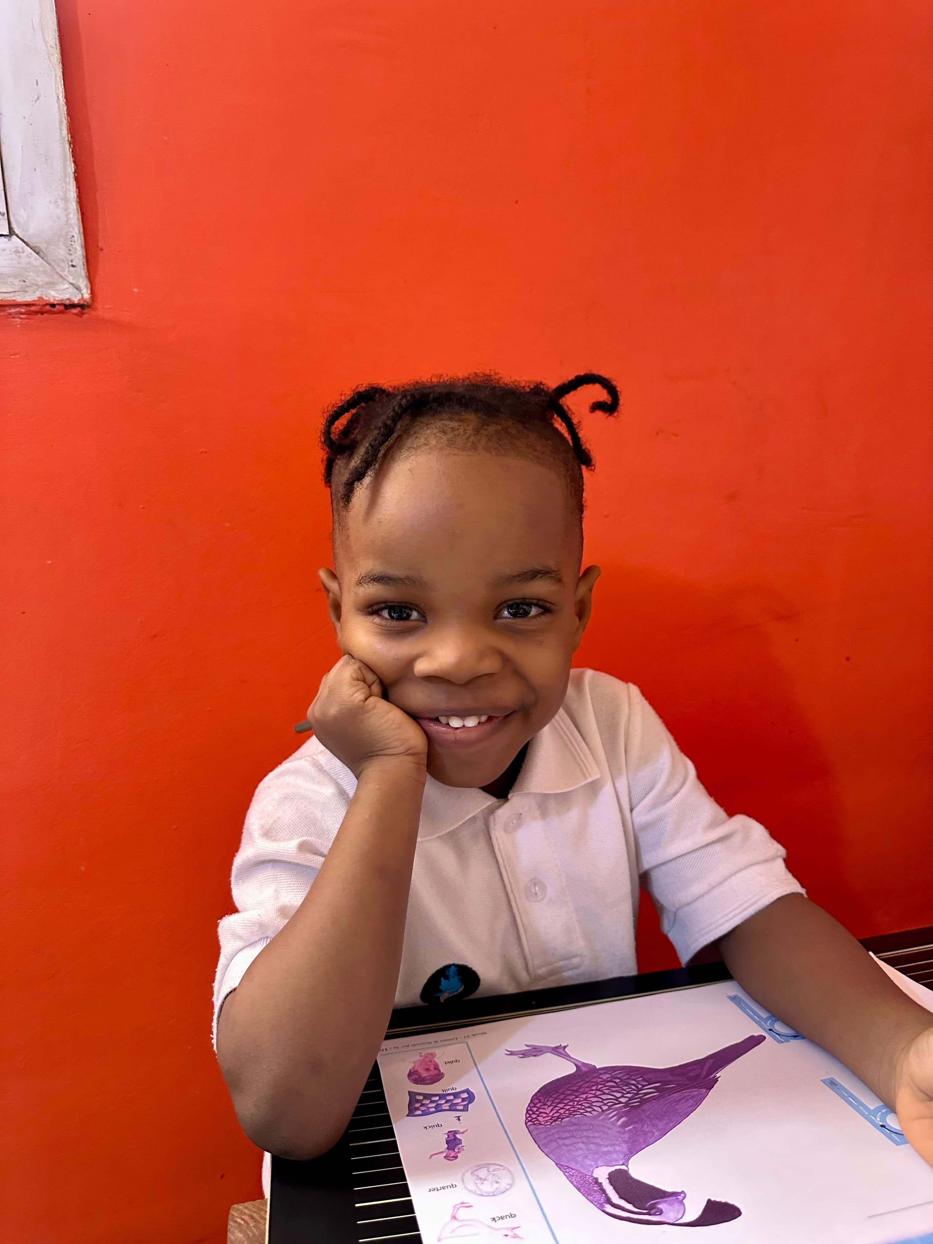 Matériel créatif coloré pour enfant